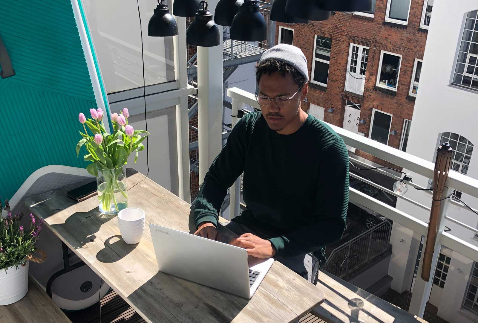 postive culture in a hybrid workplace