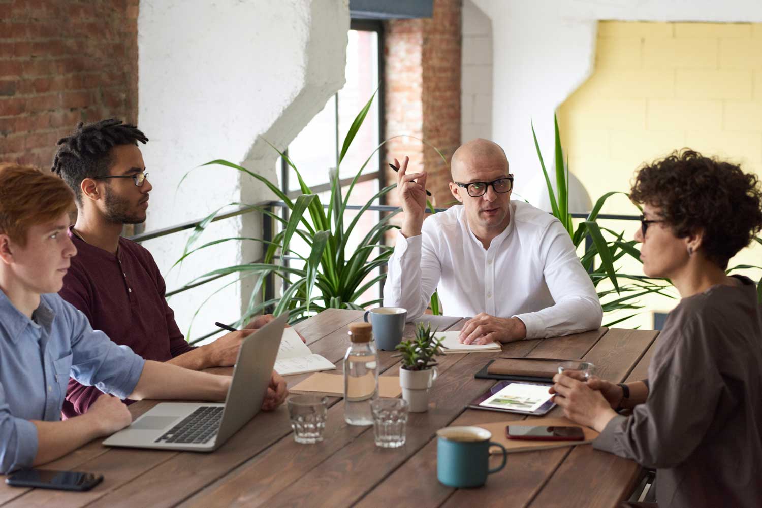 creating an employee branding strategy to reduce turnover & improve recruitment